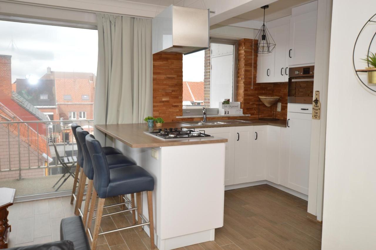 Modern And Private Studio With All Comfort! Apartment Roeselare Luaran gambar